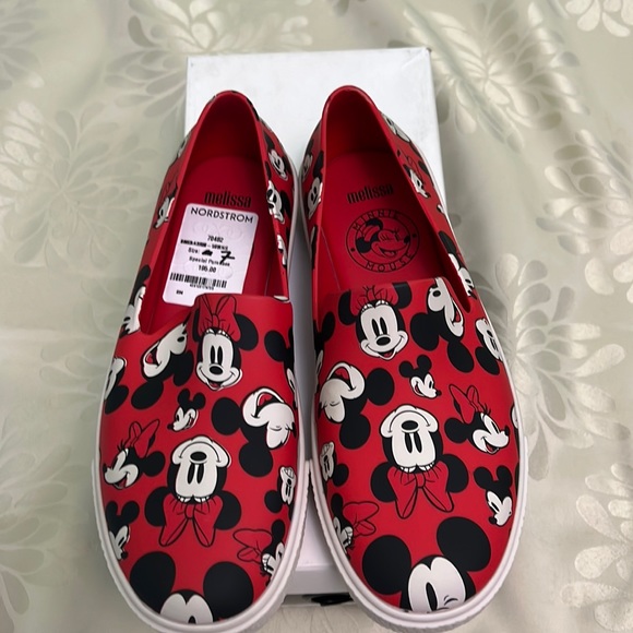 NEW-Size 7-Melissa-Mickey -Sneaks - Picture 1 of 7